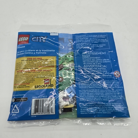 Lego Dog Park and Scooter Set - Picture 4 of 5